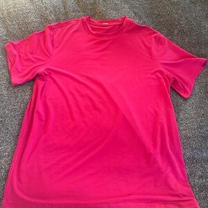 Lululemon jersey train t-shirt